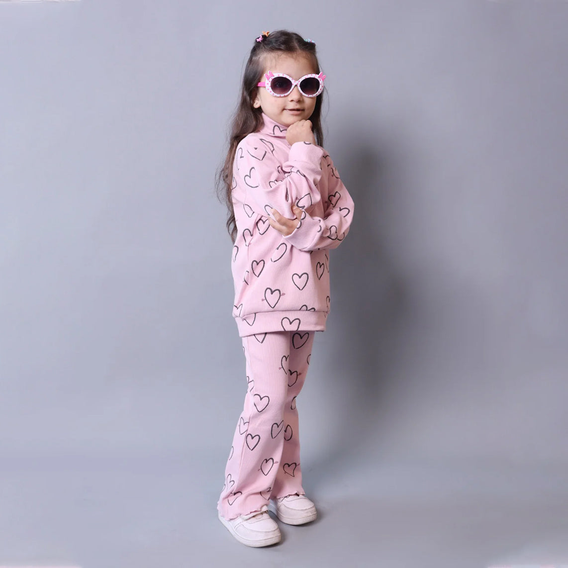 PINK HIGH NECK & FRIL TROUSER "HEARTS" PRINTED RIBBED FABRIC WINTER SUIT Main image