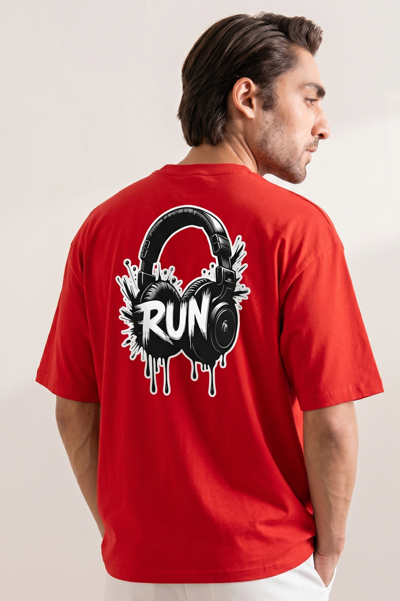 Red "Run Headphone" Print T-Shirt For Men Secondary image