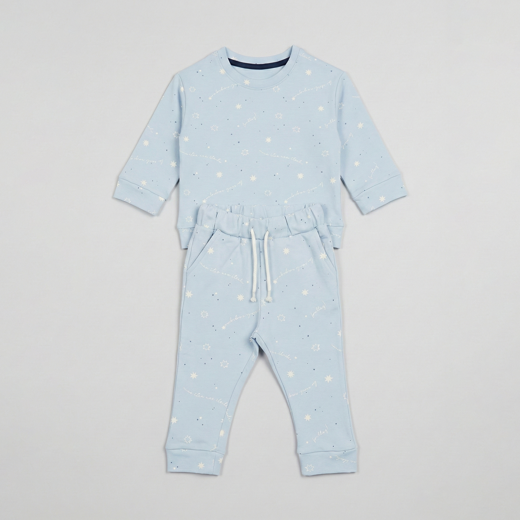 Blue Stars Print Jersy Fabric Suit For Winters Secondary image