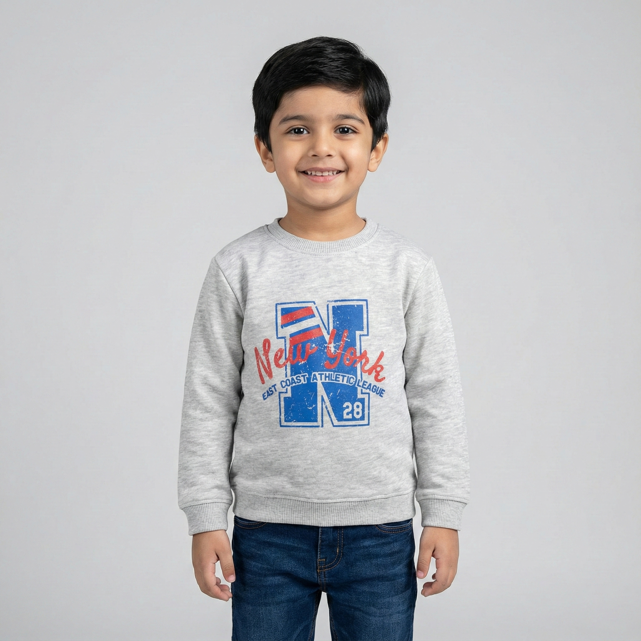 HAZEL GREY NEW YORK 28 PRINT FLEECE FABRIC SWEATSHIRT Main image