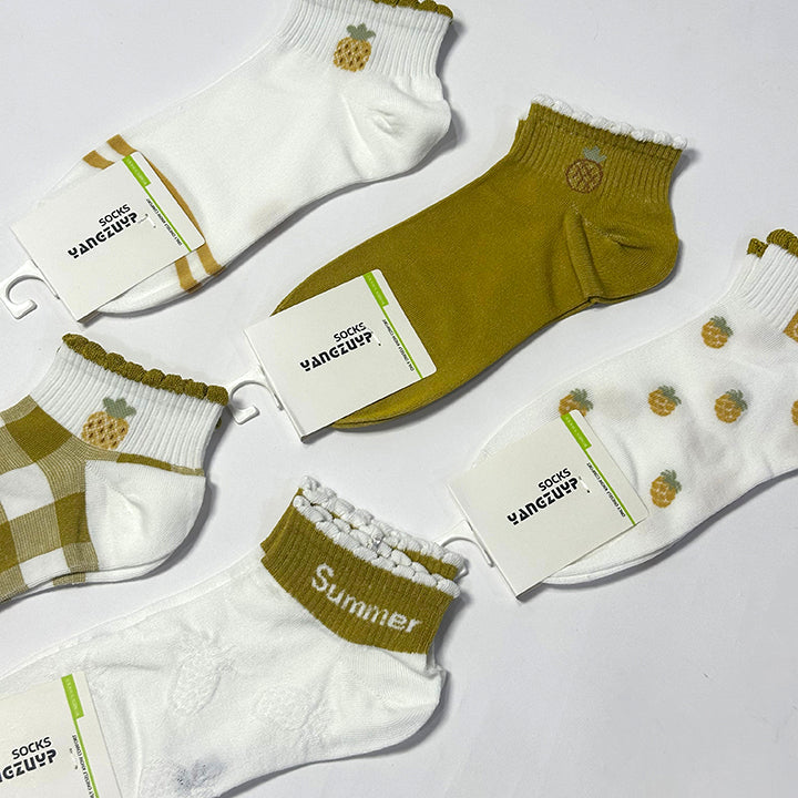 Pack Of 2 Premium Quality Socks For Women Secondary image