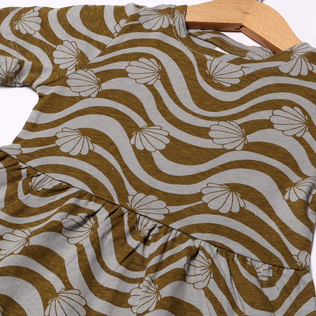 GREY WITH LINES & SHELL PRINTED FROCK