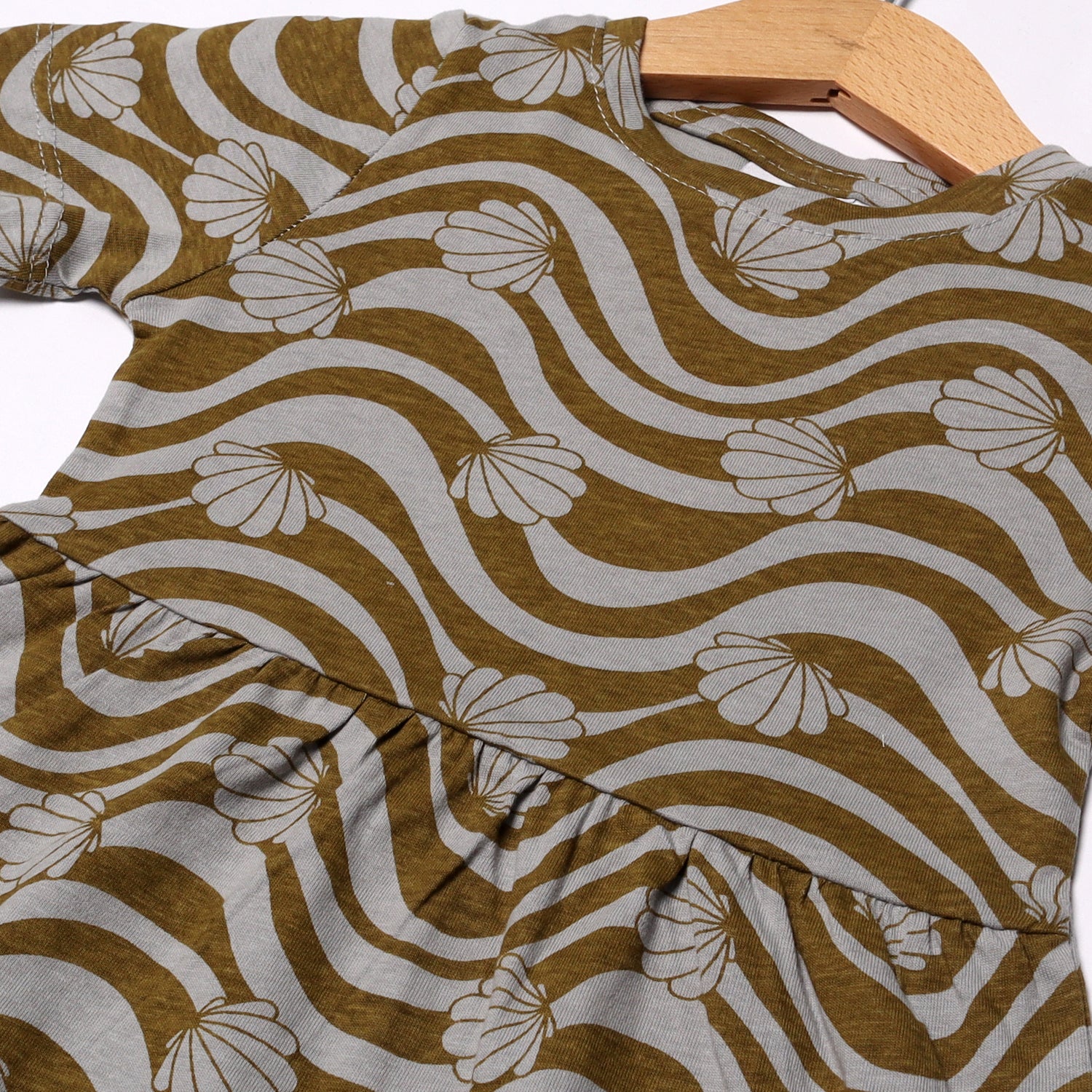 GREY WITH LINES & SHELL PRINTED FROCK