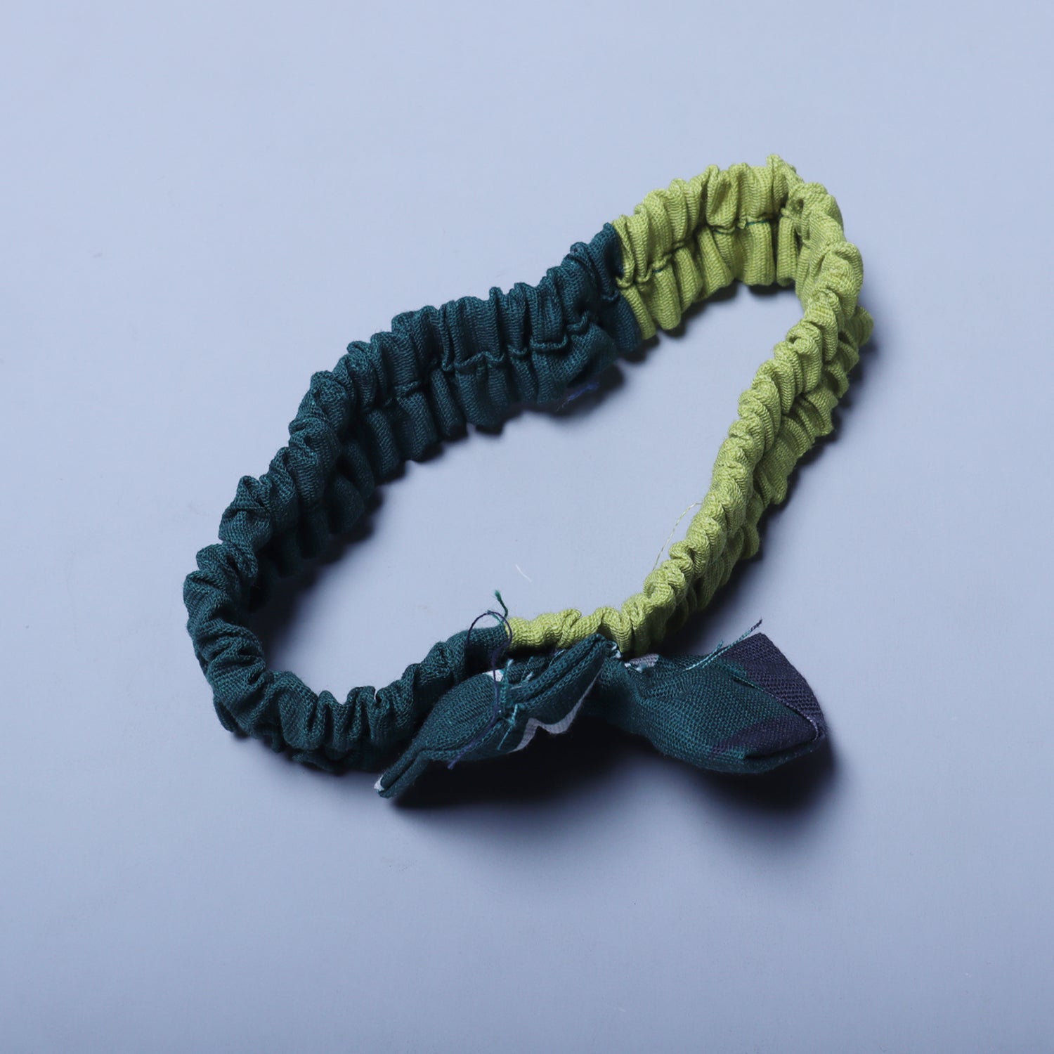 LIGHT & DARK GREEN GIRLS HAIR BAND Main image