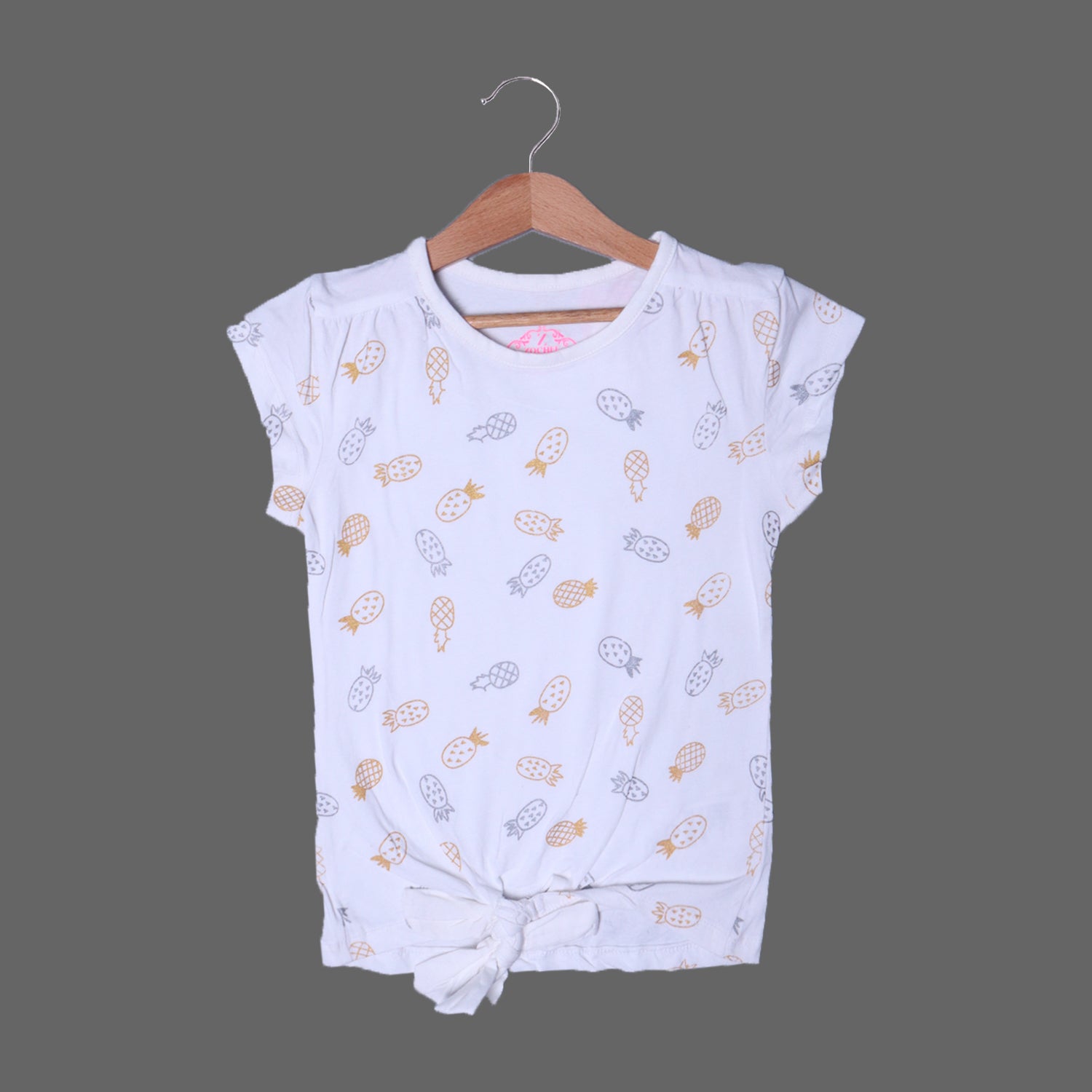 WHITE PINEAPPLES PRINTED T-SHIRT TOP FOR GIRLS Secondary image