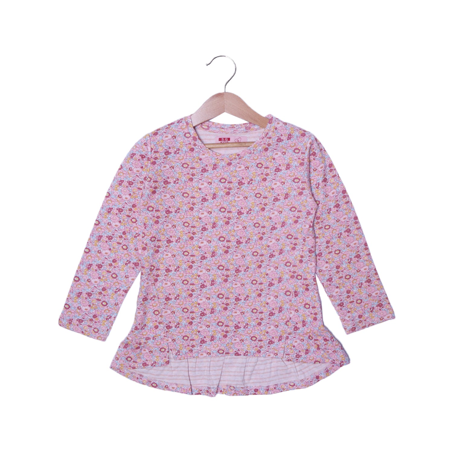 BABY PINK FLOWERS PRINTED BOTTOM CUT FULL SLEEVES T-SHIRT FOR GIRLS Secondary image