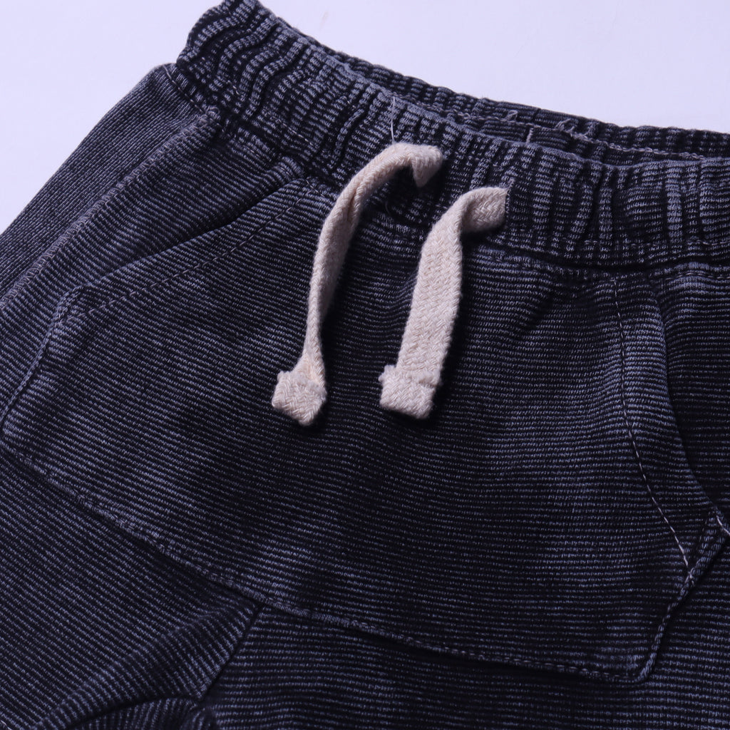 BLACK SHADED DOUBLE POCKETS SHORTS FOR BOYS
