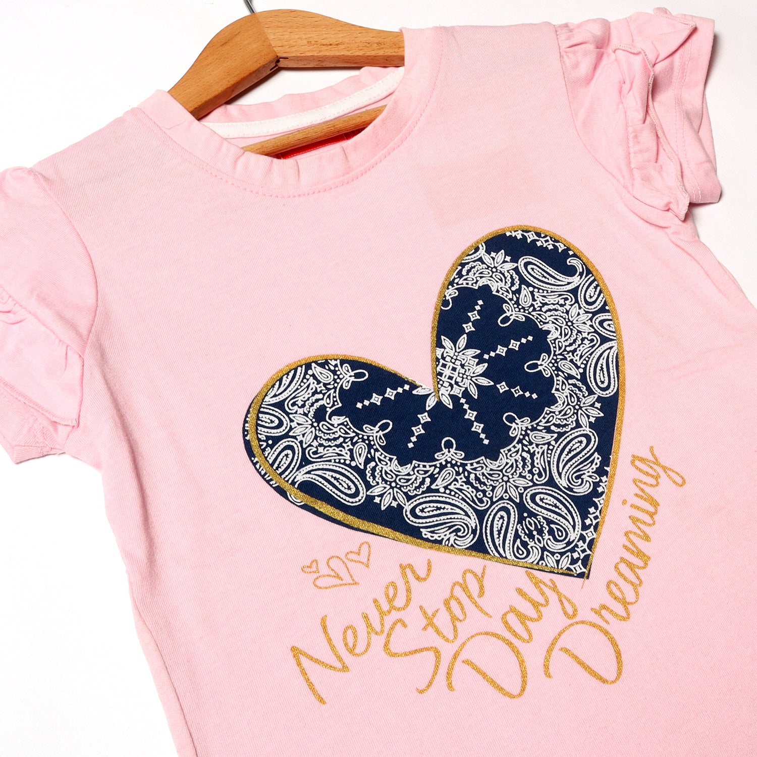 PINK NEVER STOP DAY DREAMING PRINTED T-SHIRT FOR GIRLS