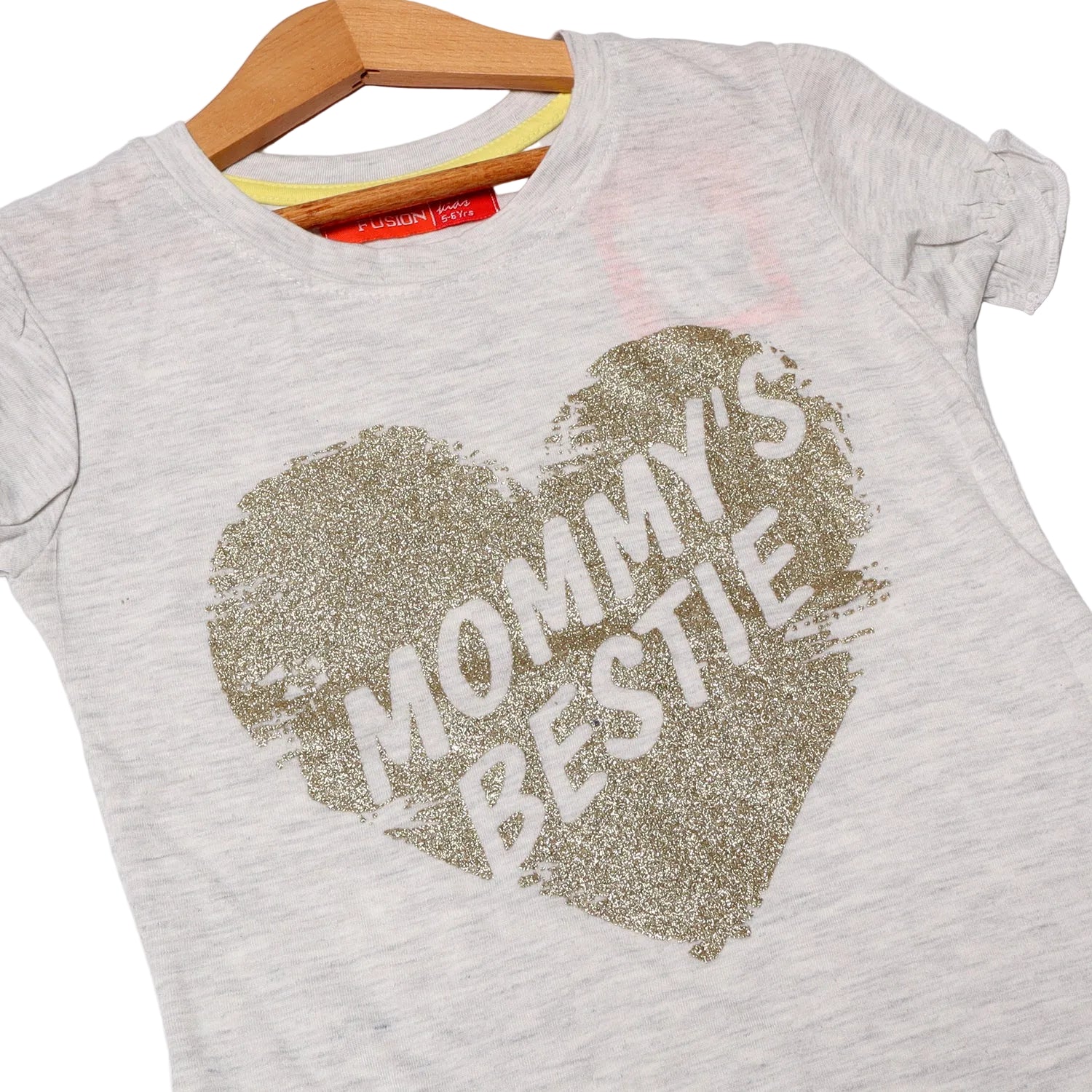 OFF WHITE MOMMY'S BESTIE PRINTED T-SHIRT FOR GIRLS