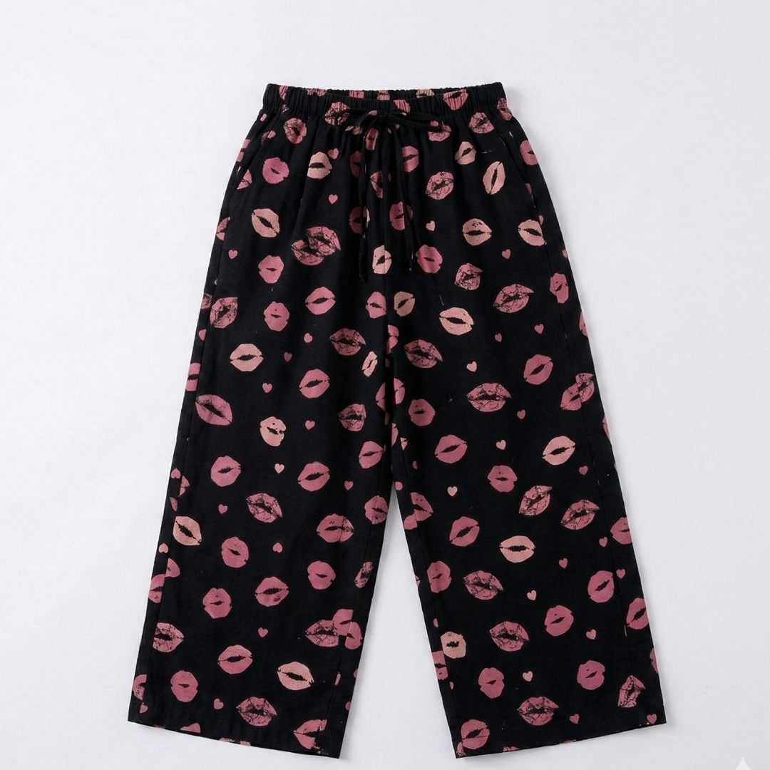 Black Lips Print Plazo Pockets Pajama For Girls Secondary image