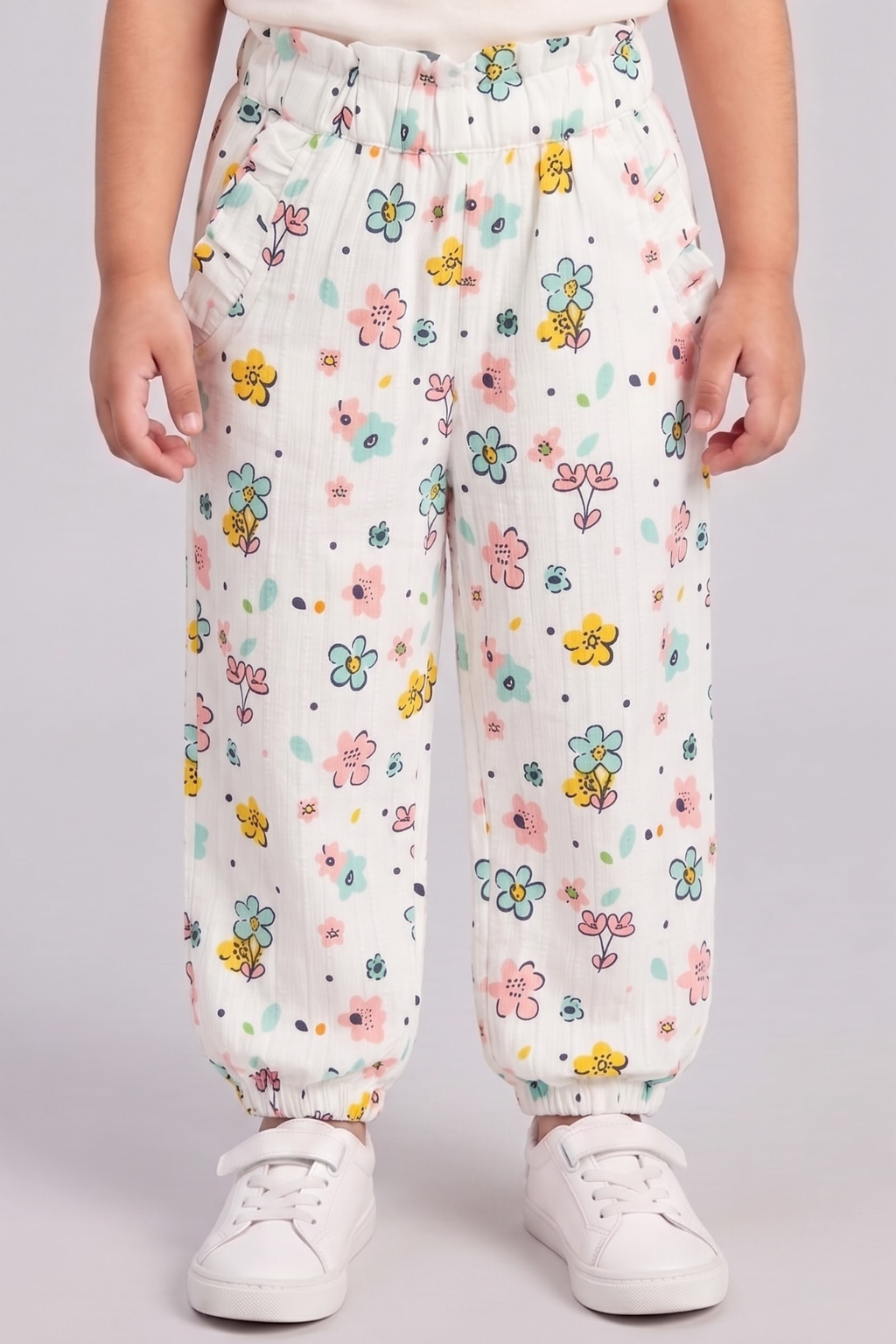 White Flowers Print Pocket Pajama For Girls Secondary image