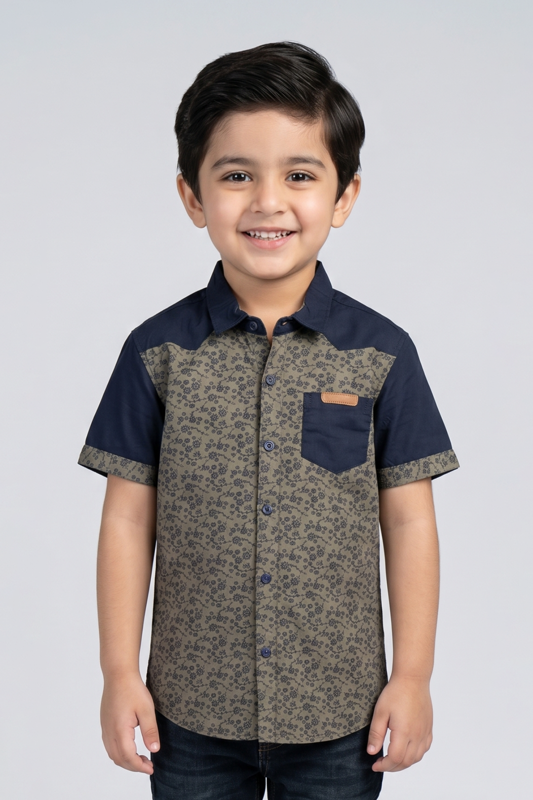 Green Flowers Print Half Sleeves Casual Shirt Main image