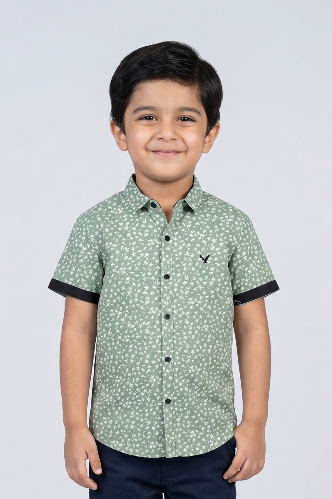 Light Green Flowers Print Half Sleeves Casual Shirt Main image