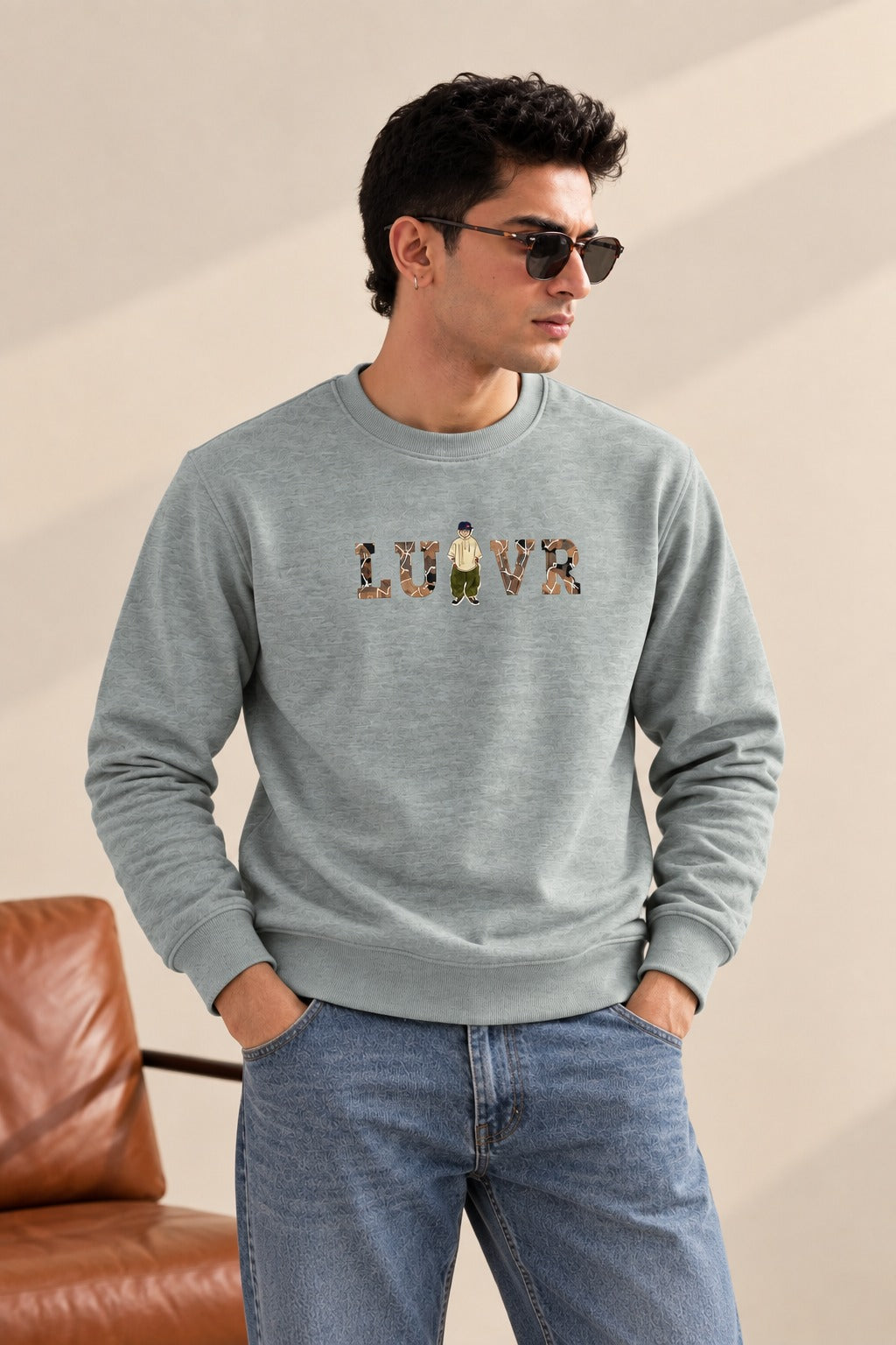 Luvr Soft Peak Sweatshirt Main image