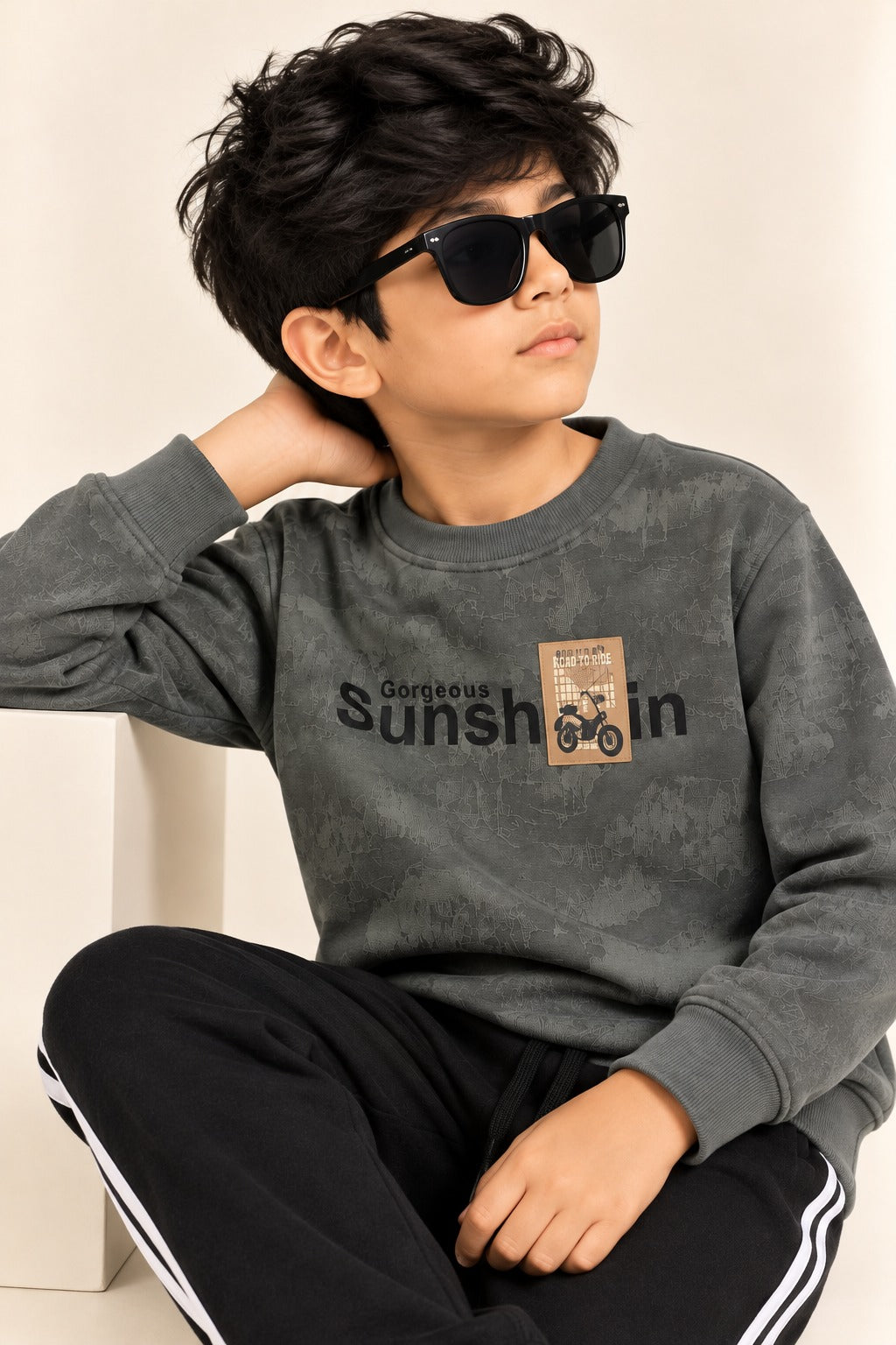 Grey Sun Shine Jackard Fleece Fabric Sweatshirt
