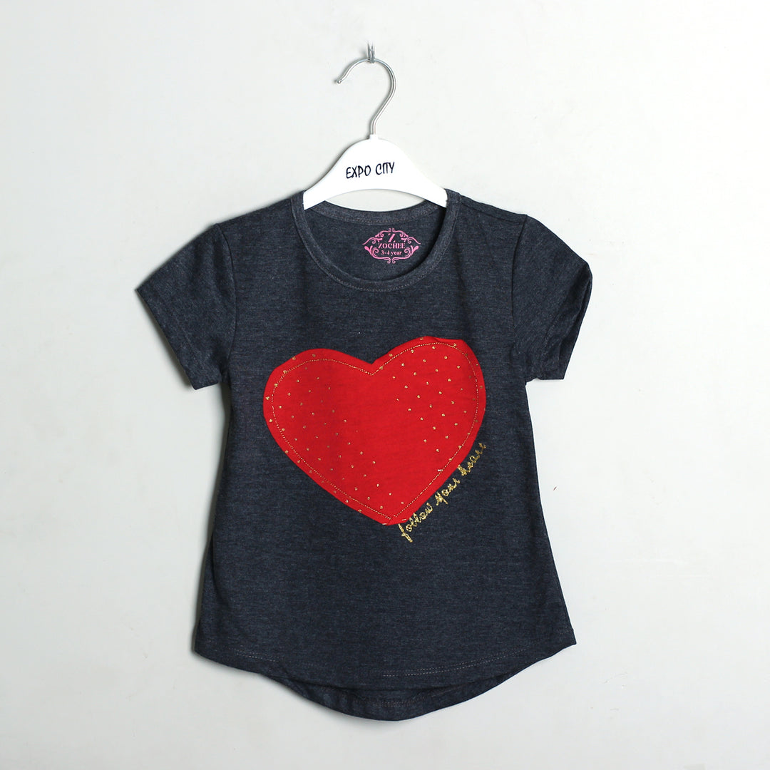 GREY RED HEART T-SHIRT